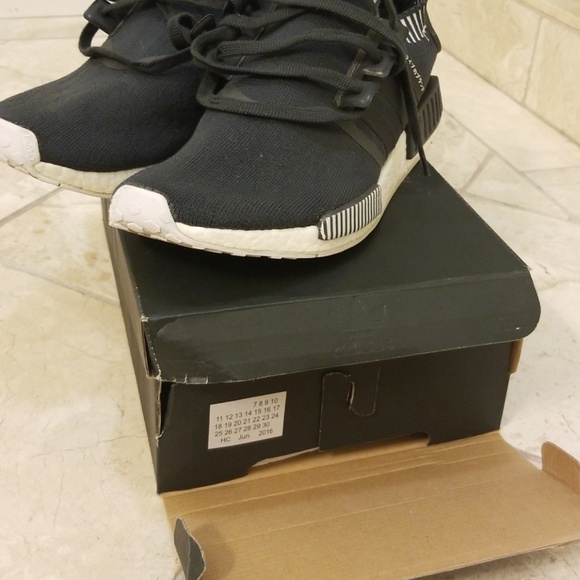 NMD_R1 PK - Picture 7 of 8